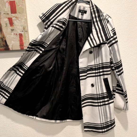 BCX, pea coat, black and white, faux leather, lightly used - Picture 4 of 7
